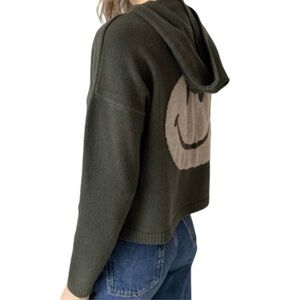 SIX/FIFTY smiley good mood hoodie in olive/latte